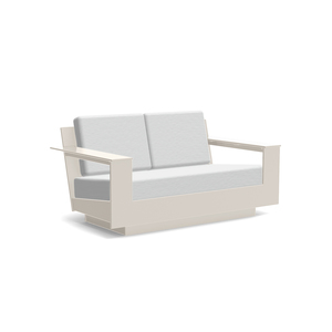 Nisswa Loveseat
